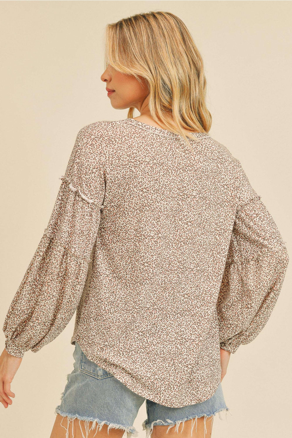 Leopard Shirring Long Sleeve Top